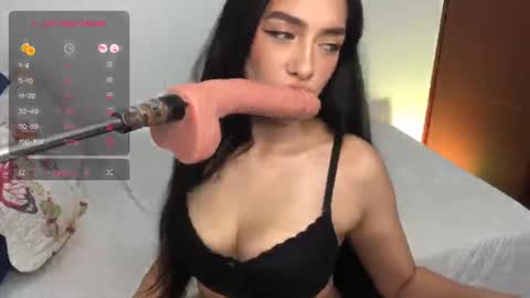Snapshot of vsantini_ chatting on December 2024 02:04:01 AM vsantini_ online show from December 2024 02:04:01 AM