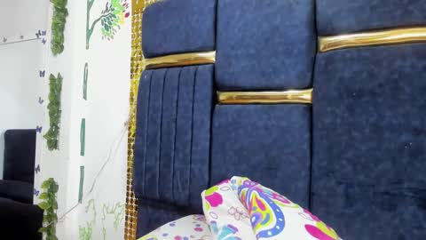 skay online show from November 2025 07:49:02 PM