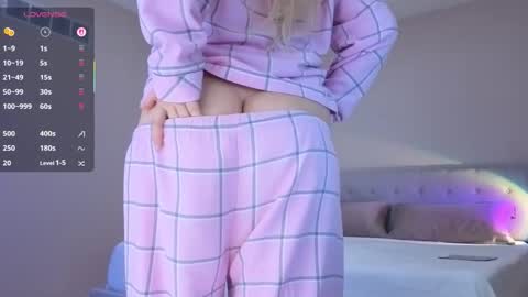 Sunshiny online show from February 2026 10:19:02 PM