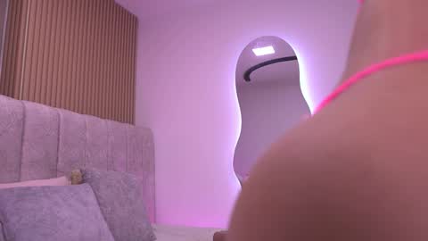 Violeta online show from March 2026 03:01:02 AM