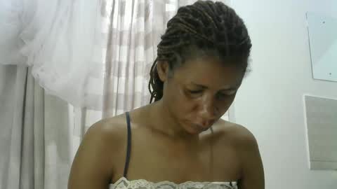 Snapshot of wakanda_goddess chatting on March 2025 05:17:02 AM wakanda_goddess online show from March 2025 05:17:02 AM