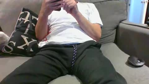 walker033 online show from December 2024 02:36:02 PM