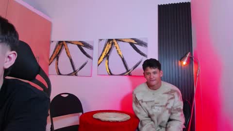 Hi  I am Venus kloy Thiago online show from February 2026 02:10:01 AM