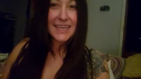 Snapshot of walnut4u chatting on January 2025 05:30:01 AM Walnut4u online show from January 2025 05:30:01 AM