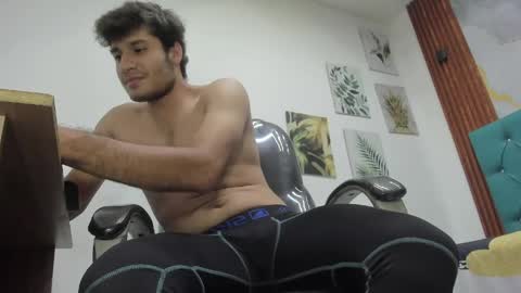 Snapshot of walter_noils chatting on May 2026 01:57:16 AM WALTER NOILS online show from May 2026 01:57:16 AM