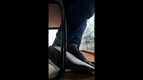 Snapshot of waltherfeet_ chatting on May 2026 04:26:01 PM WaltherFeet online show from May 2026 04:26:01 PM