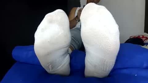 Snapshot of waltherfeet_ chatting on June 2026 03:21:02 AM WaltherFeet online show from June 2026 03:21:02 AM