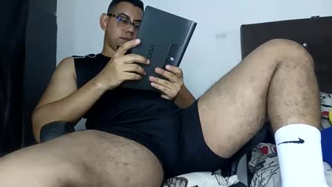 Snapshot of waltherfeet_ chatting on June 2026 02:23:01 AM WaltherFeet online show from June 2026 02:23:01 AM