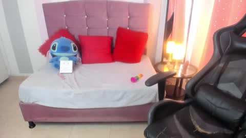 Alexandra online show from March 2026 06:47:01 PM