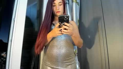 Snapshot of wanderlust_xxx chatting on September 2025 05:51:02 PM Sarah Catalina Amado. Wanderlust online show from September 2025 05:51:02 PM