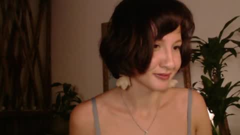 Snapshot of wanderwhitch chatting on June 2026 03:15:02 AM Miya online show from June 2026 03:15:02 AM