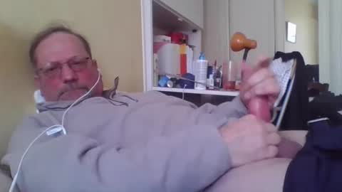 Tibo Love online show from February 2026 01:18:01 PM