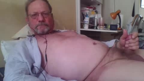 Tibo Love online show from April 2026 01:05:01 PM