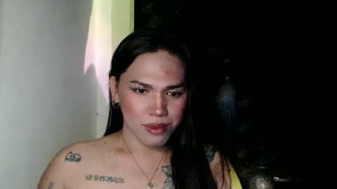 Snapshot of wanna_bewithyouxxx chatting on April 2026 10:03:02 AM LIZA online show from April 2026 10:03:02 AM