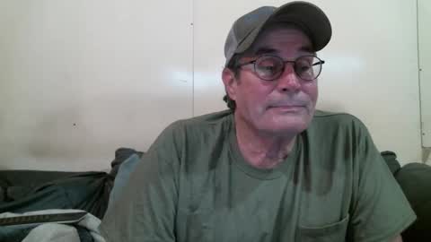 Snapshot of wbfarm chatting on January 2026 06:05:01 AM WB Farm online show from January 2026 06:05:01 AM