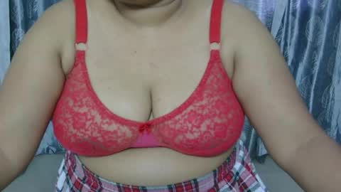 Snapshot of we_are_indian chatting on May 2026 02:40:01 AM khushiwife kabirhubby kavyasexy gf online show from May 2026 02:40:01 AM