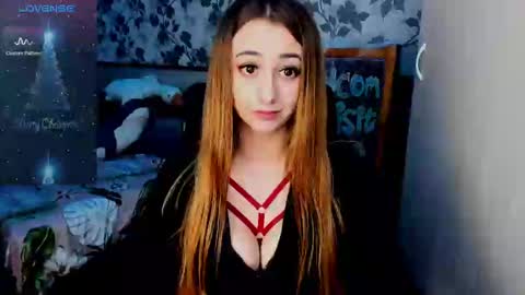 Snapshot of weakness4u chatting on February 2025 06:54:02 AM Maya online show from February 2025 06:54:02 AM