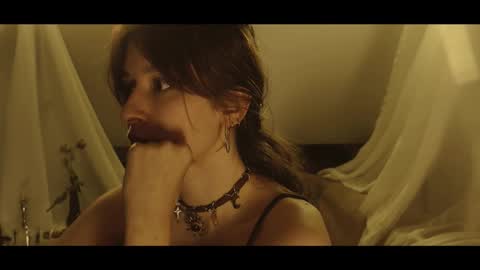 Coraline online show from November 2025 06:33:02 PM