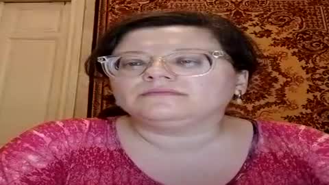 Snapshot of webgirl2 chatting on June 2026 08:11:01 PM Marina online show from June 2026 08:11:01 PM