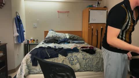 webslingxxxx online show from December 2024 09:01:01 PM