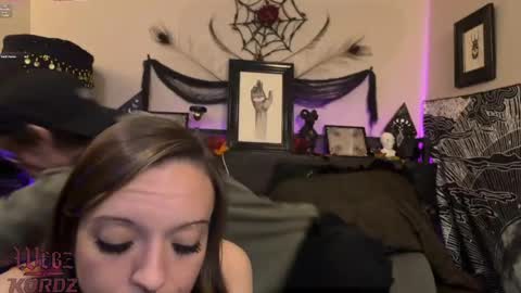 WebzKordz online show from April 2026 05:12:02 AM