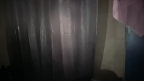 Snapshot of wedifferent_ chatting on October 2025 08:06:01 AM wedifferent_ online show from October 2025 08:06:01 AM