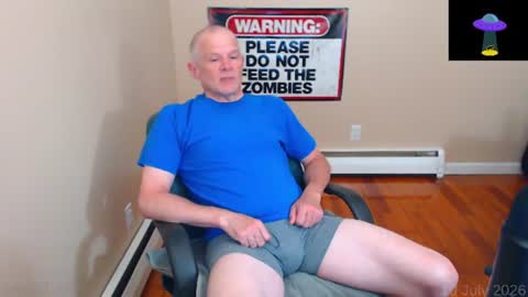 Snapshot of weird_chris chatting on July 2026 05:26:02 PM Chris online show from July 2026 05:26:02 PM