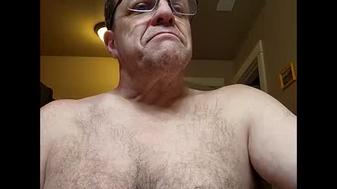 Snapshot of welderod chatting on April 2026 09:35:02 AM welderod online show from April 2026 09:35:02 AM