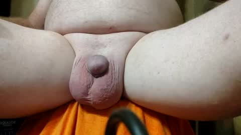 wellequiodhunter90210 online show from October 2025 09:11:01 PM