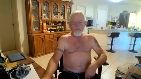 Snapshot of wellhelloo chatting on June 2026 06:51:01 AM Wellhelloo online show from June 2026 06:51:01 AM