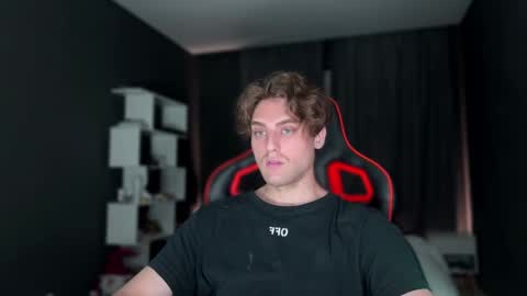 wellidonehere online show from November 2025 11:04:02 PM