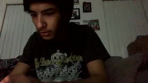 Snapshot of weloveyouej chatting on February 2026 08:31:01 AM Eduardo online show from February 2026 08:31:01 AM