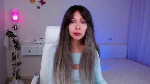 Snapshot of wendifoster chatting on September 2025 07:19:02 PM Wendi Foster online show from September 2025 07:19:02 PM