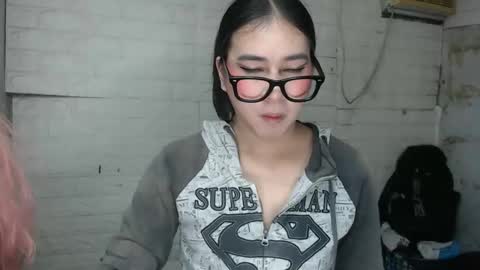 andrew online show from October 2025 06:10:02 PM