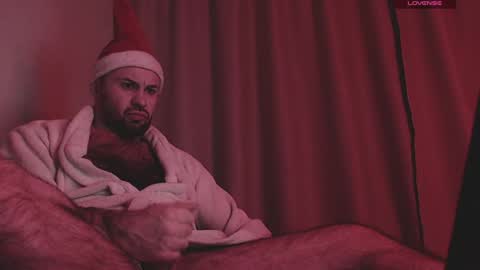 Snapshot of werewolf1988s chatting on December 2024 10:39:01 PM werewolf1988s online show from December 2024 10:39:01 PM