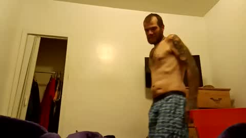 Snapshot of wertschris187 chatting on December 2025 08:41:02 AM wertschris187 online show from December 2025 08:41:02 AM