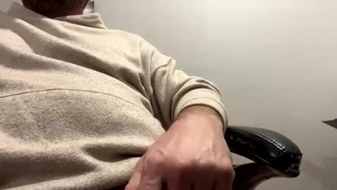 Snapshot of wes40960 chatting on February 2025 11:50:01 PM wes40960 online show from February 2025 11:50:01 PM