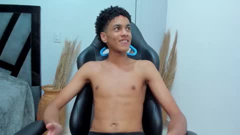 WES online show from December 2025 02:29:02 AM