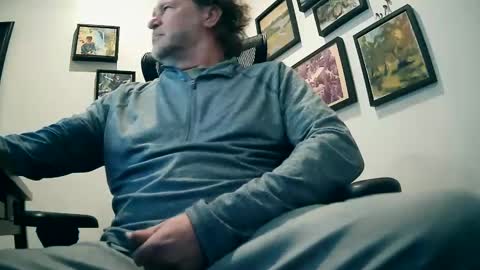 Snapshot of weseeyouwatching chatting on January 2025 05:24:01 PM weseeyouwatching online show from January 2025 05:24:01 PM