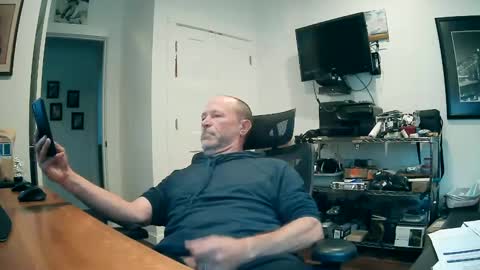 Snapshot of weseeyouwatching chatting on October 2025 04:26:02 PM weseeyouwatching online show from October 2025 04:26:02 PM