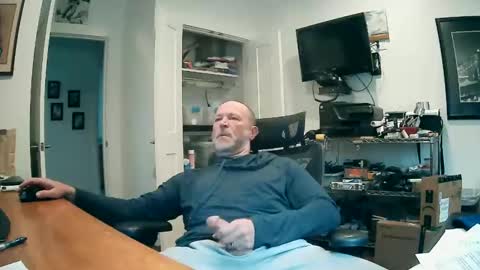 Snapshot of weseeyouwatching chatting on December 2025 07:19:02 PM weseeyouwatching online show from December 2025 07:19:02 PM