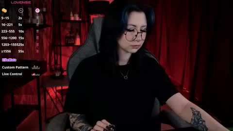 little girl who is always rightLisa online show from March 2026 01:23:01 AM