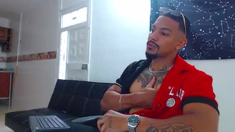 Wesley Rogger online show from October 2025 09:37:01 PM