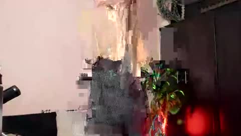 Snapshot of west_ta chatting on February 2025 07:03:02 PM tatty online show from February 2025 07:03:02 PM