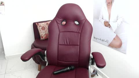 Diva online show from December 2024 10:13:01 PM