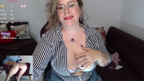 Diva online show from January 2025 02:01:01 AM