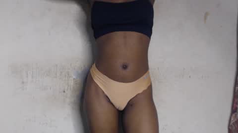 Snapshot of wet_pussy200 chatting on June 2026 08:34:02 AM Bella online show from June 2026 08:34:02 AM