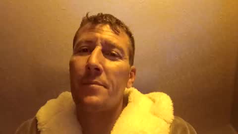 Snapshot of wetduck77777 chatting on May 2026 08:07:02 AM wetduck77777 online show from May 2026 08:07:02 AM