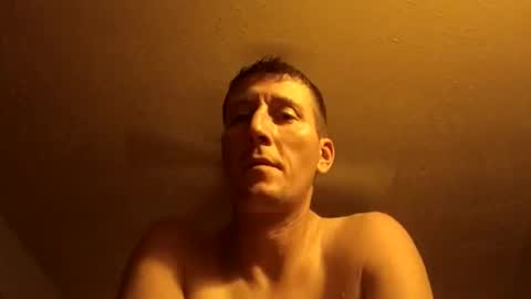 Snapshot of wetduck77777 chatting on May 2026 09:18:02 AM wetduck77777 online show from May 2026 09:18:02 AM