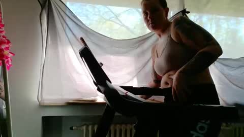 Snapshot of wetgerman2 chatting on April 2026 09:07:01 AM Wetgerman online show from April 2026 09:07:01 AM